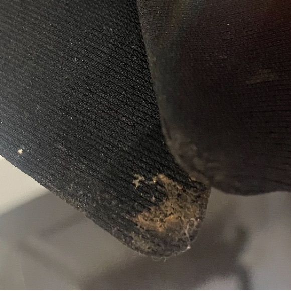 Linda Allard Ellen Tracy Black Blouse with Gold Buttons - Picture 7 of 7